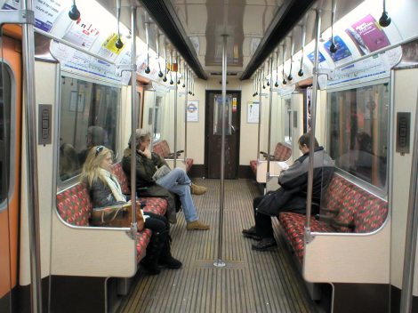 Unrefurbished_D78_stock_interior_01-06